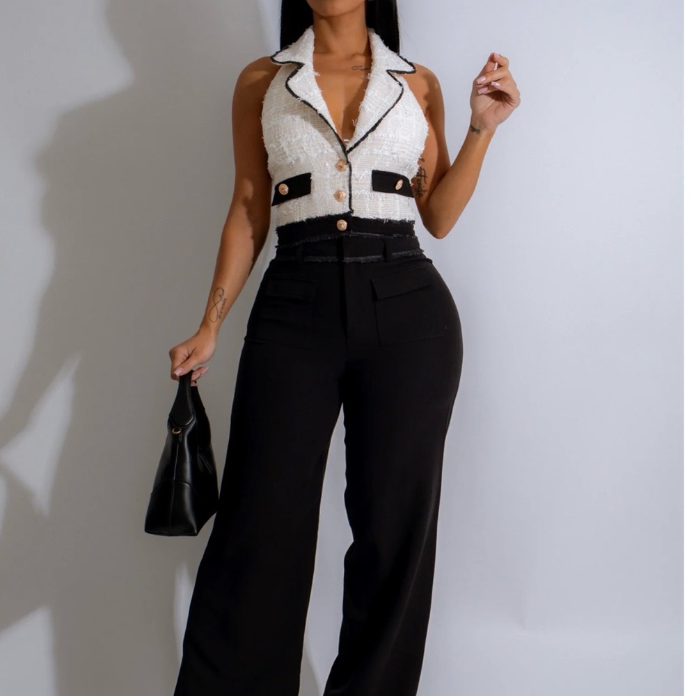 Elegant Black and White Women's Jumpsuit